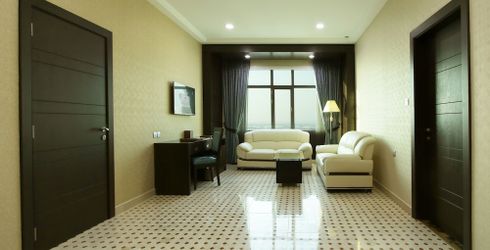 hotel room image