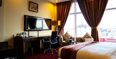 hotel room image