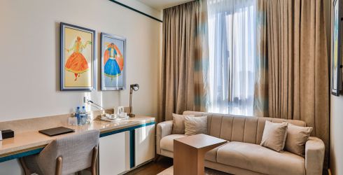 hotel room image