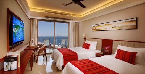 hotel room image