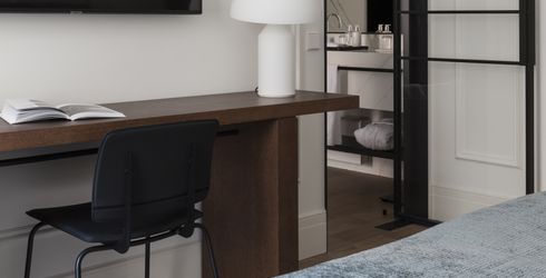 hotel room image