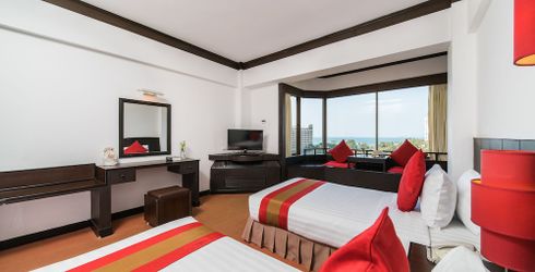 hotel room image
