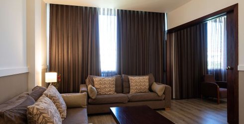 hotel room image