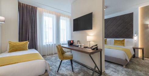 hotel room image