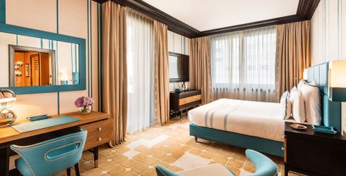 hotel room image