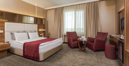 hotel room image