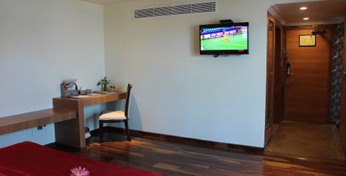 hotel room image