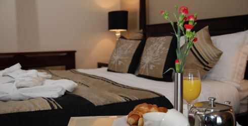 hotel room image