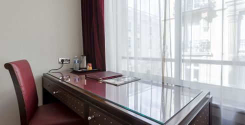 hotel room image