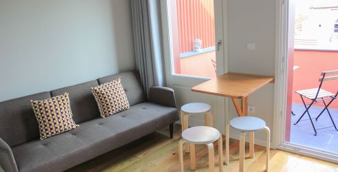hotel room image