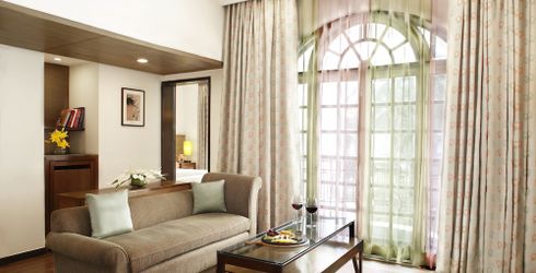 hotel room image