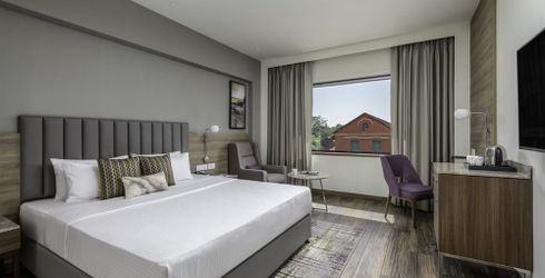 hotel room image