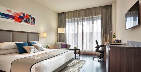 hotel room image