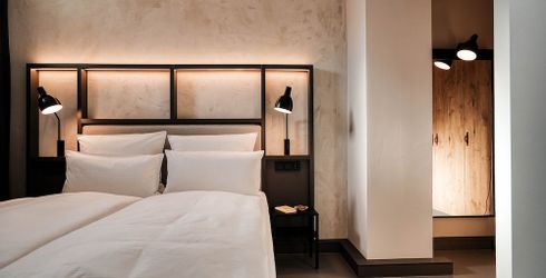 hotel room image