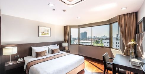 hotel room image