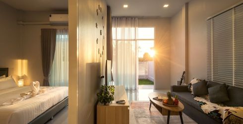 hotel room image