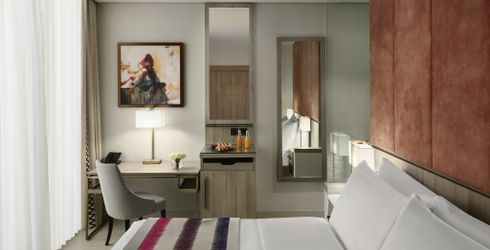 hotel room image