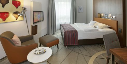 hotel room image