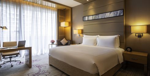 hotel room image