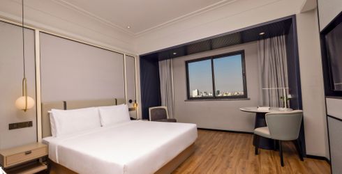 hotel room image