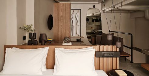 hotel room image