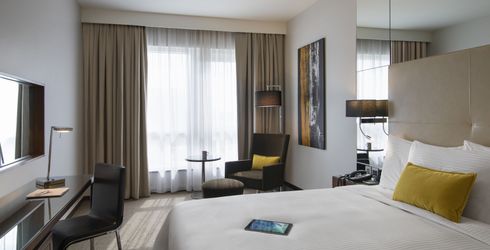 hotel room image