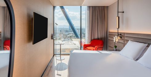 hotel room image