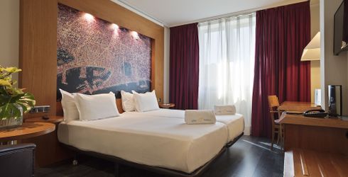 hotel room image