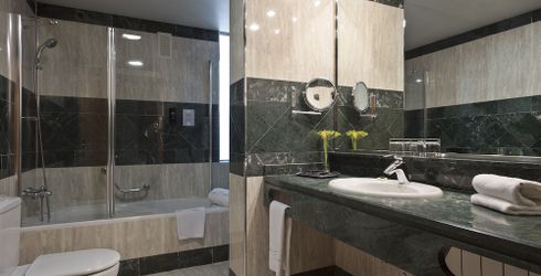 hotel room image
