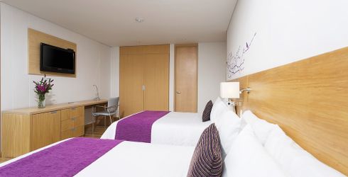 hotel room image