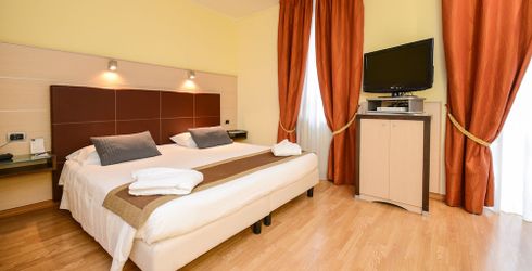 hotel room image