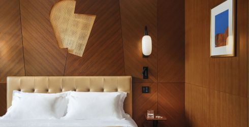 hotel room image