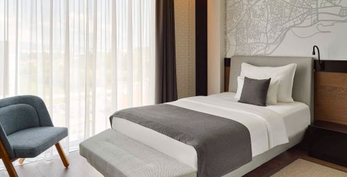 hotel room image