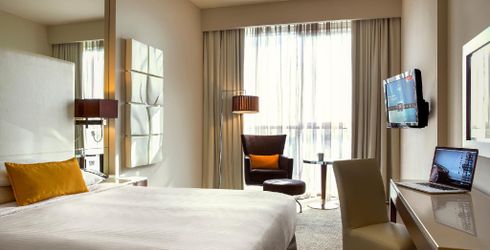 hotel room image