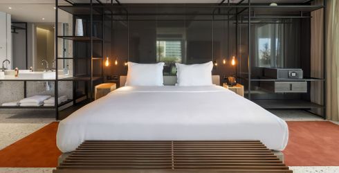 hotel room image