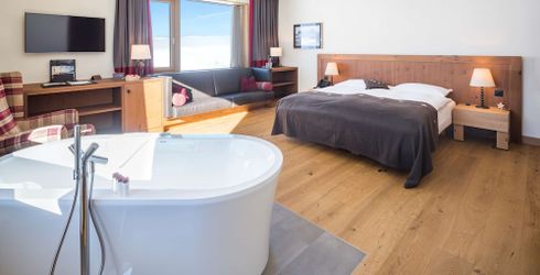 hotel room image