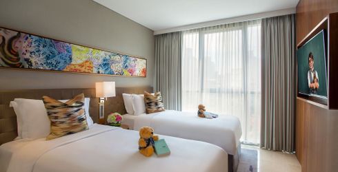 hotel room image