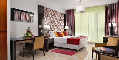 hotel room image