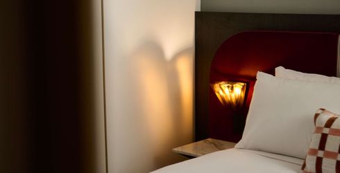hotel room image