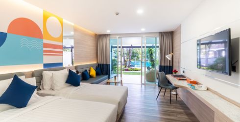 hotel room image