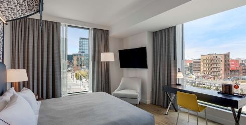 hotel room image