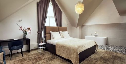 hotel room image