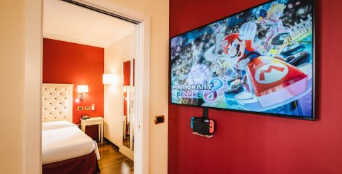 hotel room image