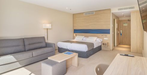 hotel room image