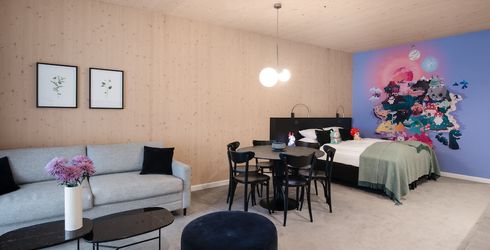 hotel room image