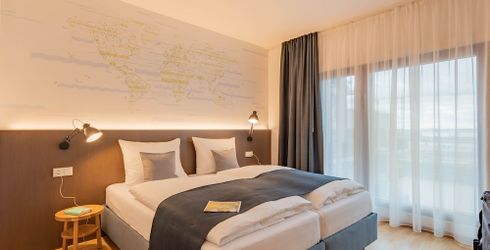 hotel room image