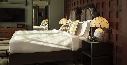 hotel room image