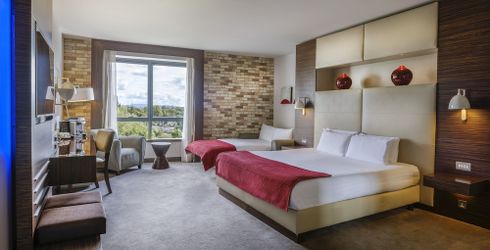 hotel room image