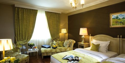 hotel room image