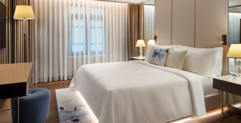 hotel room image